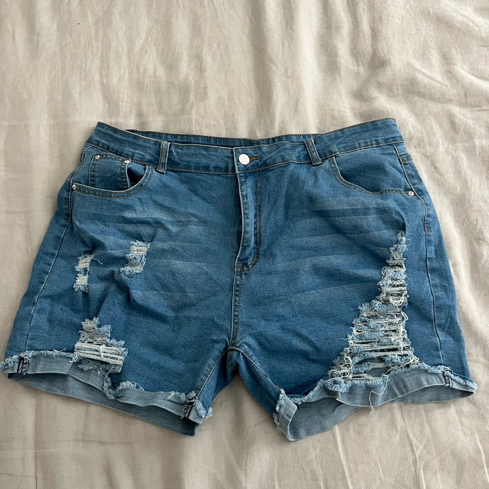NEVER WORN ASOS Ripped Jean Shorts - Size 2XL